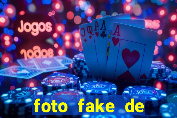 foto fake de menina cabelo cacheado